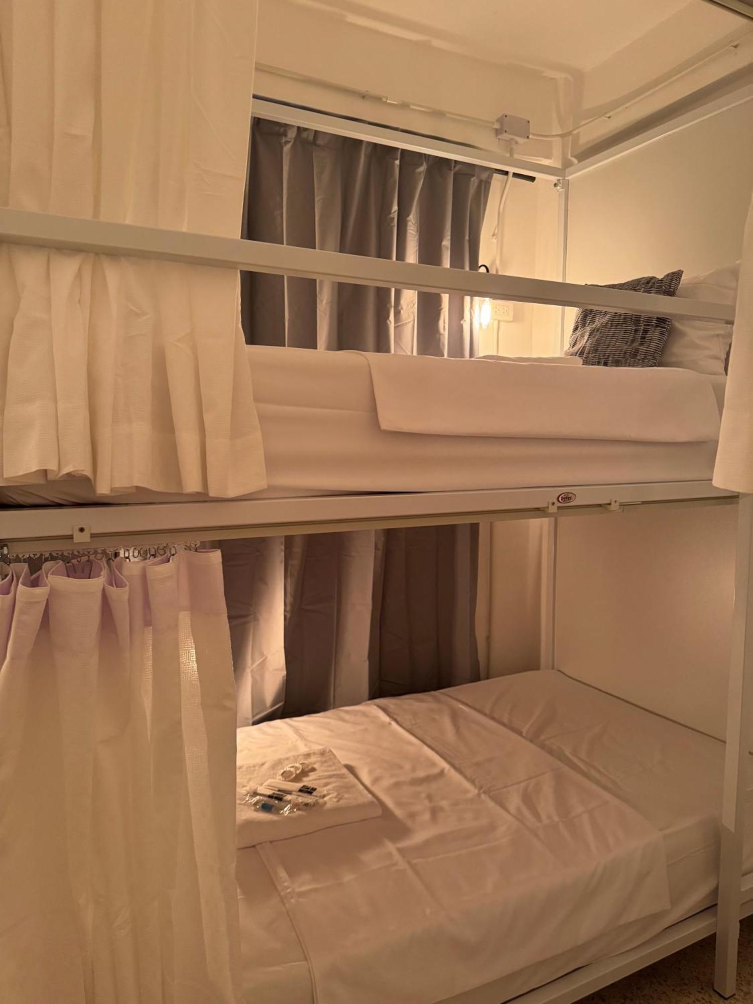 Twenty Two Place - Sukhumvit 22 Auberge de jeunesse Bangkok